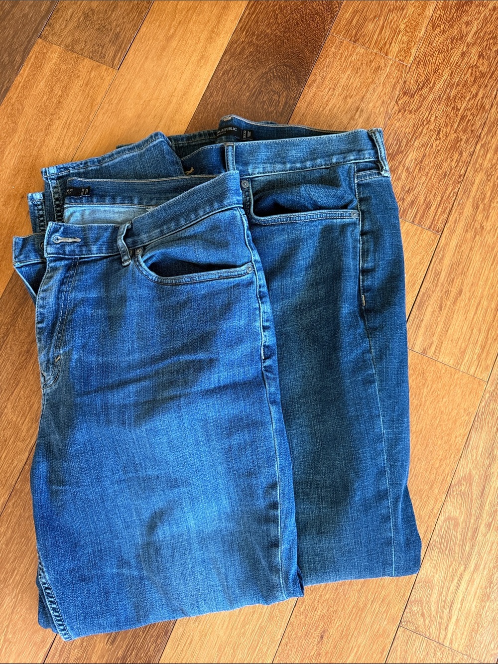 2 pairs of Banana Republic Dark Blue Men’s  Jeans - Picture 6 of 6